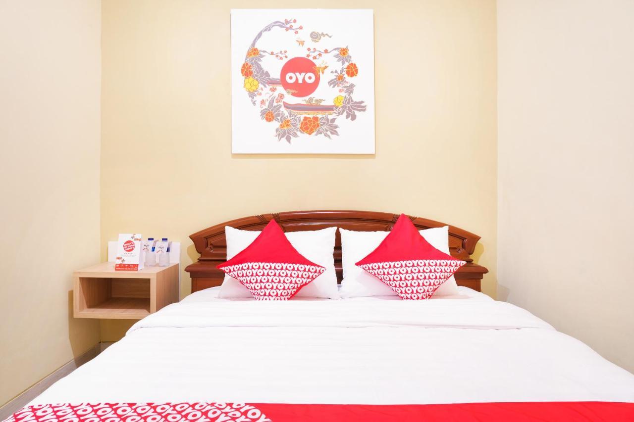 Super Oyo 90033 Dehome Family Melati Exterior foto